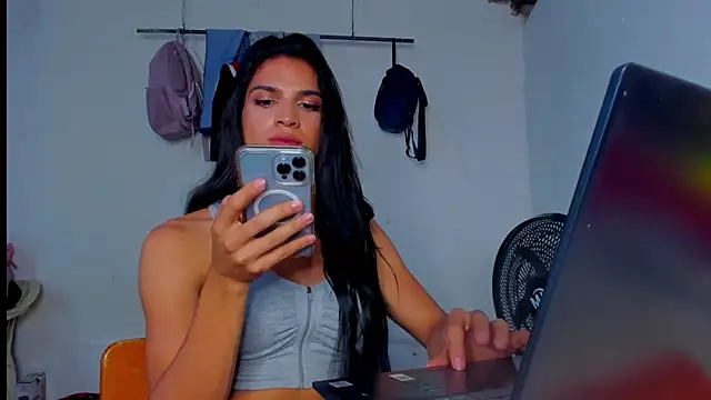 ISA BELLA VZL online show from 01/12/26, 09:20