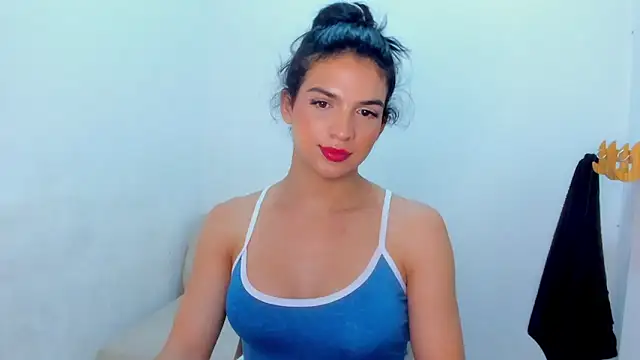 ISA BELLA VZL online show from 05/07/26, 06:35