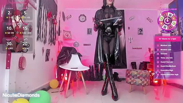 NicolleDiamonds cg online show from 10/28/25, 01:03