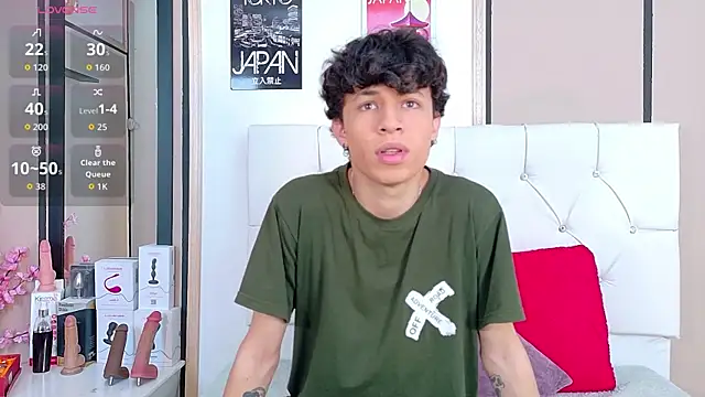 Axel  Evans online show from 11/21/25, 12:26