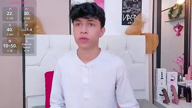 Axel  Evans online show from 01/12/26, 01:49