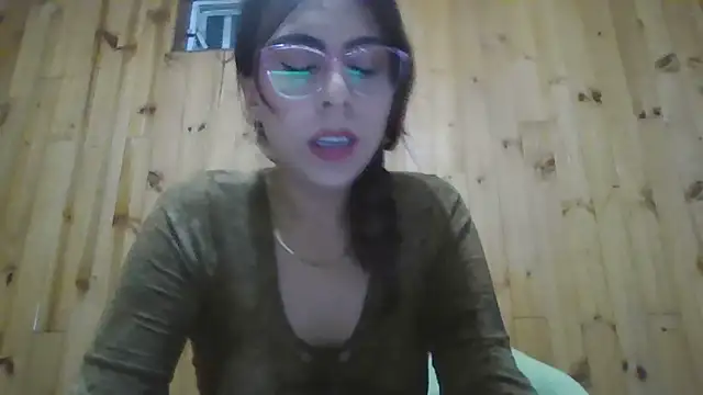 Roselingalvis13 online show from 11/10/25, 02:54