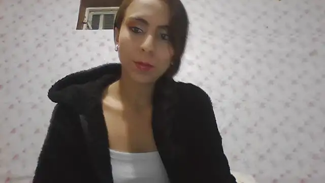 Roselingalvis13 online show from 01/15/26, 02:49