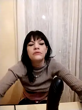 SarettaB90 online show from 02/10/26, 10:03