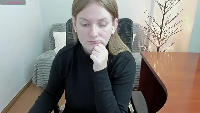 Alisha Skyes online show from 12/19/25, 04:41