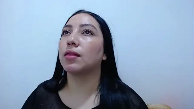 Snapshot of carolina_zabala_19 chatting on 05/14/26, 09:43 carolina zabala 19 online show from 05/14/26, 09:43