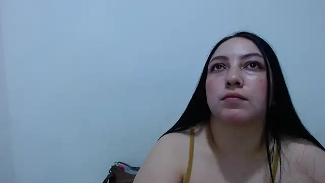 Snapshot of carolina_zabala_19 chatting on 05/23/26, 04:22 carolina zabala 19 online show from 05/23/26, 04:22