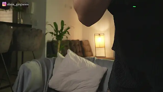 alana gasparini online show from 01/18/26, 02:04