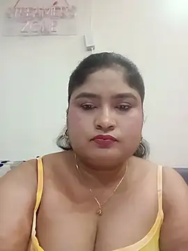 Snapshot of hornyriyanka chatting on 06/28/26, 03:01 hornyriyanka online show from 06/28/26, 03:01