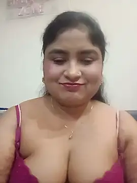 Snapshot of hornyriyanka chatting on 06/30/26, 03:07 hornyriyanka online show from 06/30/26, 03:07