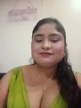 Snapshot of hornyriyanka chatting on 07/01/26, 02:57 hornyriyanka online show from 07/01/26, 02:57