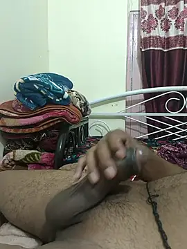 dhanshri143 online show from 10/26/25, 11:05