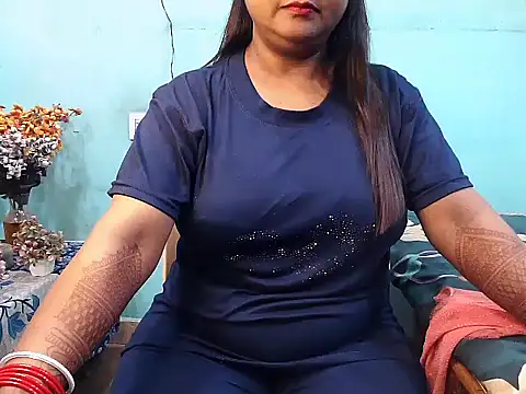 Snapshot of PREETI_BABY chatting on 10/12/25, 05:17 PREETI BABY online show from 10/12/25, 05:17