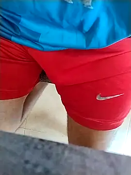 ricolinoSabrso92 online show from 05/04/26, 08:38