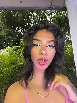 TweetiePieXXX online show from 11/18/25, 10:25