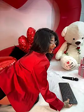 TweetiePieXXX online show from 02/11/26, 09:42