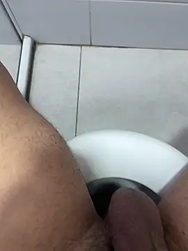 MeuDelicia online show from 11/02/25, 01:02