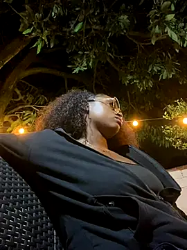 darle volant online show from 10/04/25, 02:20