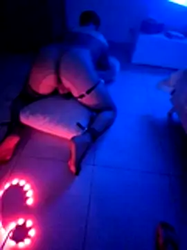 Soumis06000 online show from 04/21/26, 08:55