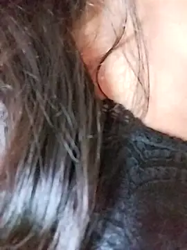 Snapshot of Ponds_beauty chatting on 10/10/25, 03:16 Ponds beauty online show from 10/10/25, 03:16