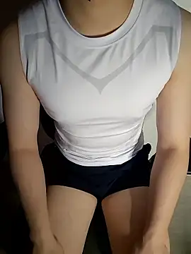 111owo111 online show from 02/18/26, 01:40