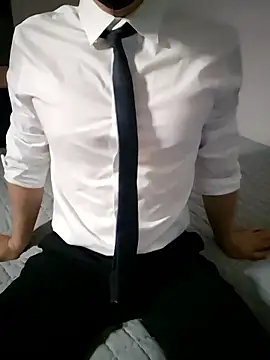 111owo111 online show from 06/30/26, 01:23