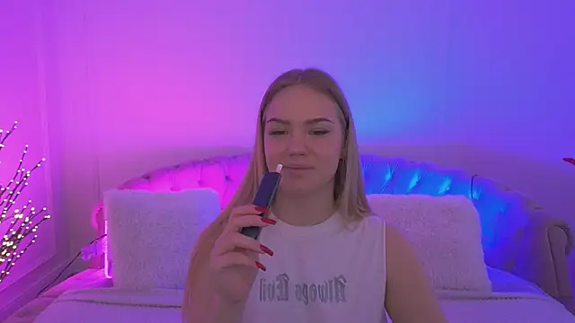 CelesteNoir online show from 01/13/26, 08:30