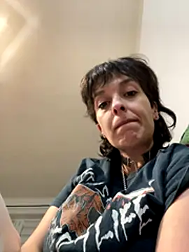 Piggiteablacktea online show from 11/29/25, 10:13