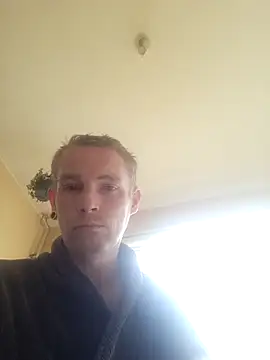 piercingpik online show from 03/12/26, 01:06