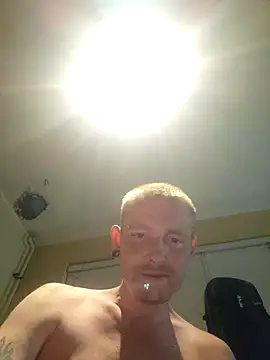 piercingpik online show from 07/06/26, 08:55