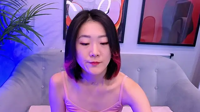 AikoYamada online show from 09/12/25, 06:24