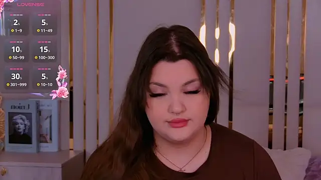 EmilyHyde online show from 04/18/26, 08:53