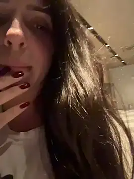 Lady LauraRose online show from 02/05/26, 02:27