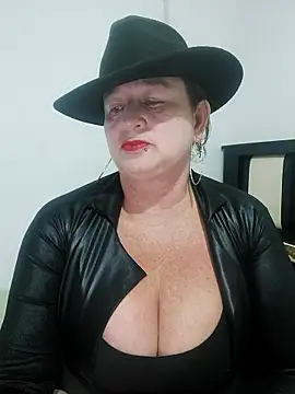 Miss-tetas online show from 01/18/26, 12:25