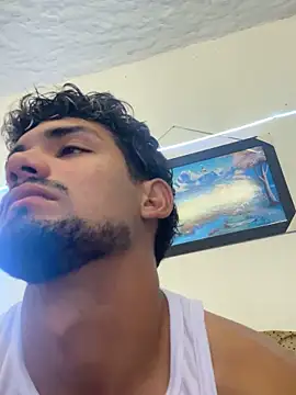 Snapshot of cristian-gp chatting on 12/14/25, 12:16 cristian-gp online show from 12/14/25, 12:16