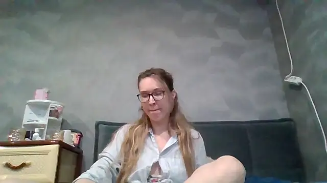 Jugira online show from 10/11/25, 09:24