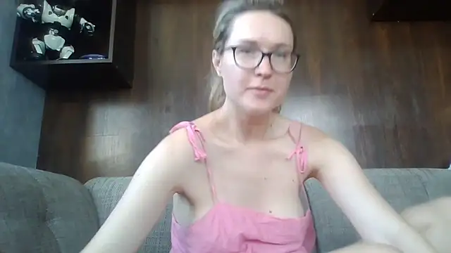 Snapshot of Jugira chatting on 06/20/26, 12:08 Jugira online show from 06/20/26, 12:08