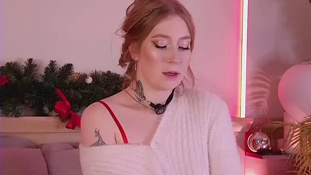 Snapshot of MiaEuphoria_ chatting on 01/12/26, 04:18 MiaEuphoria online show from 01/12/26, 04:18