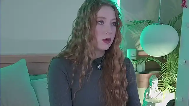 Snapshot of MiaEuphoria_ chatting on 02/19/26, 04:19 MiaEuphoria online show from 02/19/26, 04:19