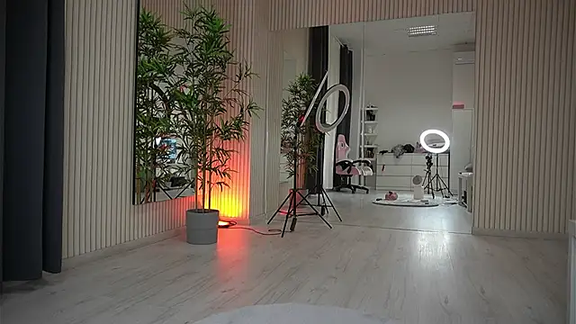 EmmaBlanco online show from 09/29/25, 07:19