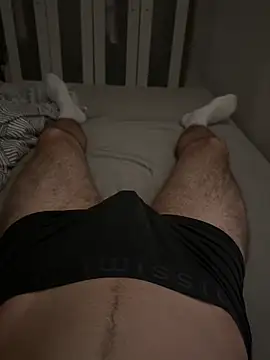 Snapshot of Alex220733 chatting on 03/17/26, 05:55 Alex220733 online show from 03/17/26, 05:55