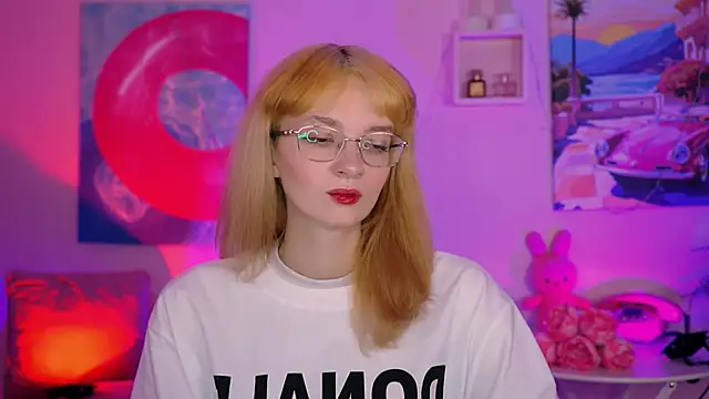 MollyJiggles online show from 10/14/25, 12:28