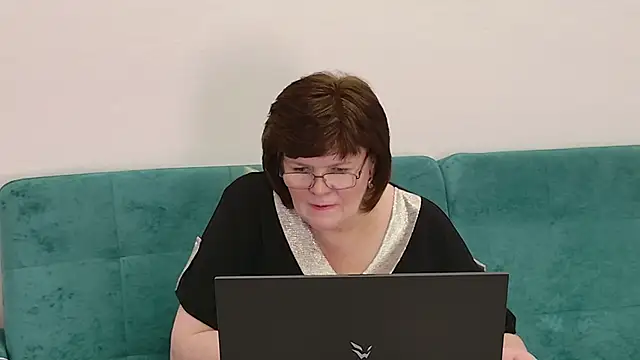 Sandra Sunrise online show from 12/05/25, 10:57