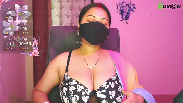SassyWildCouple online show from 07/17/26, 12:01
