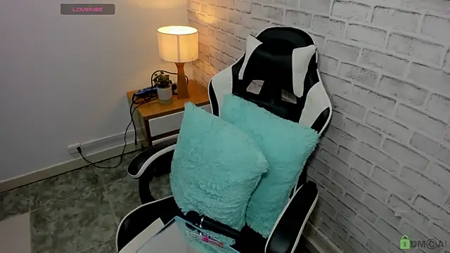 salome rojas  online show from 04/20/26, 05:59