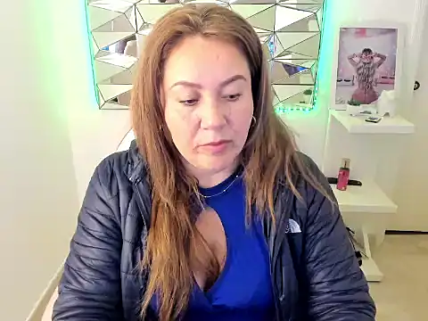 camixxx m online show from 01/06/26, 01:37