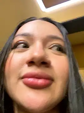 Snapshot of eurenatacardos chatting on 10/08/25, 03:59 eurenatacardos online show from 10/08/25, 03:59