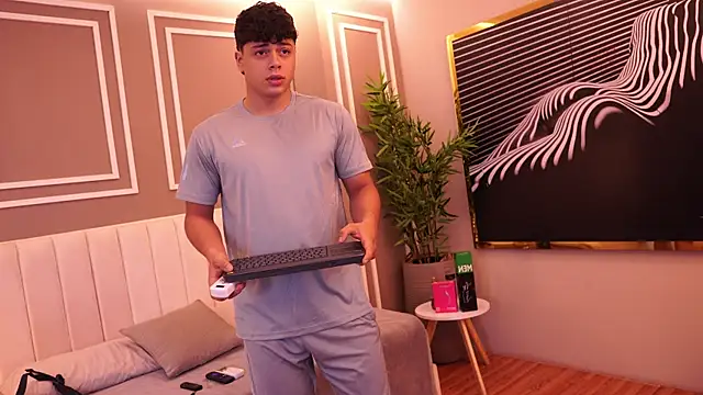 Ethan occonor online show from 06/04/26, 12:11