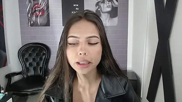 aleesha cameron02 online show from 11/08/25, 12:16