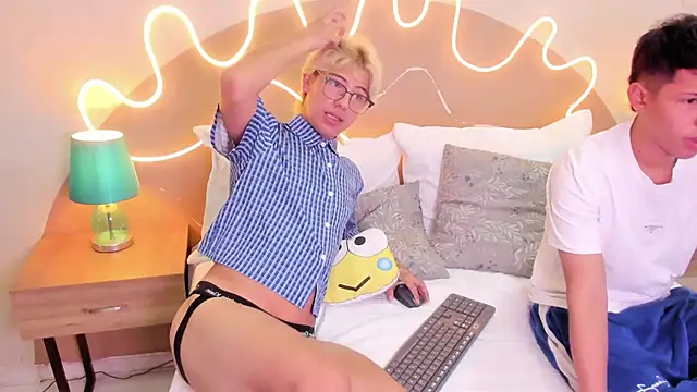 Enrrixxx  online show from 11/05/25, 12:32